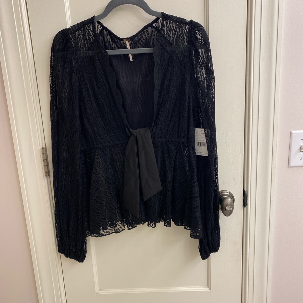 Black free people shirt